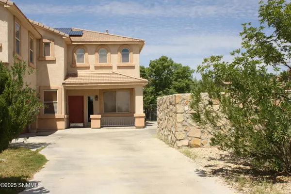 4373 Soda Springs DR, Las Cruces, NM 88011