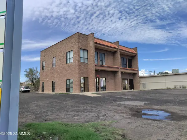 525 E Lohman AVE, Las Cruces, NM 88001