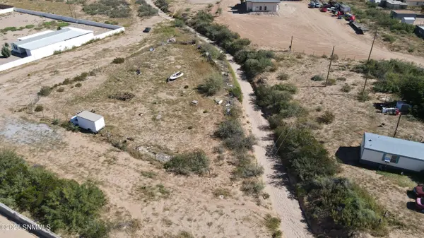 1190 Enchantment DR, Chaparral, NM 88081