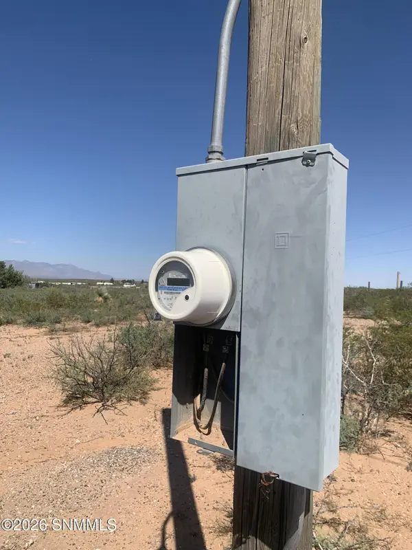 121 Hendrich RD, Chaparral, NM 88081