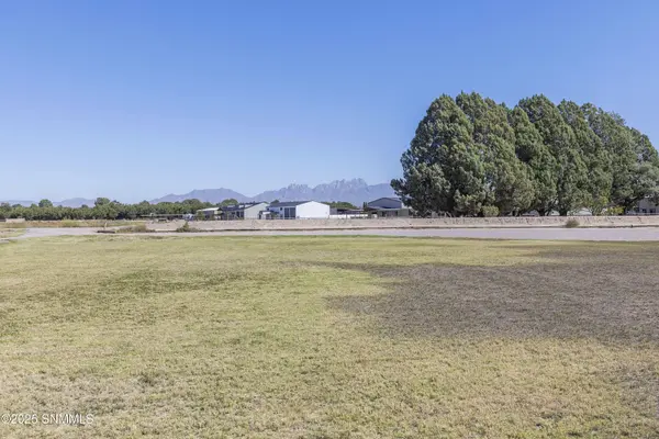 1928 Moraga CT, Las Cruces, NM 88007