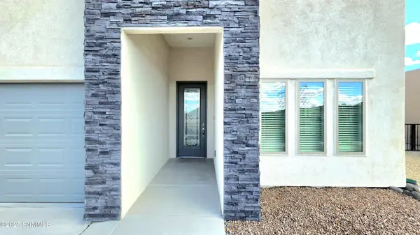 6540 Blackbird RD, Las Cruces, NM 88012