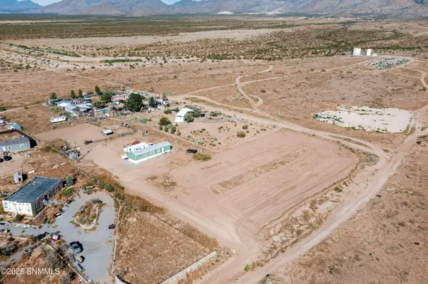 9953 Luna Vista RD, Las Cruces, NM 88012
