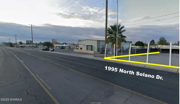 1995 N Solano DR, Las Cruces, NM 88001