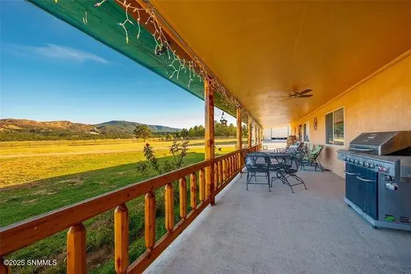 1177 State Road 96, Regina, NM 87046