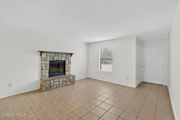 820 Mormon PL, Las Cruces, NM 88011