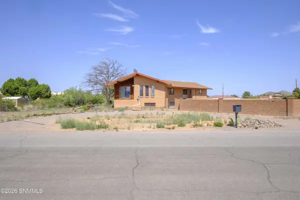5775 Shadow Hills RD, Las Cruces, NM 88012