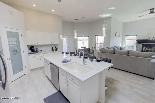 4228 Southern Canyon LOOP, Las Cruces, NM 88011