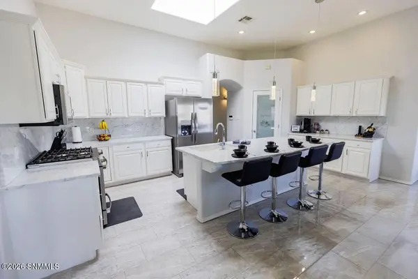 4228 Southern Canyon LOOP, Las Cruces, NM 88011