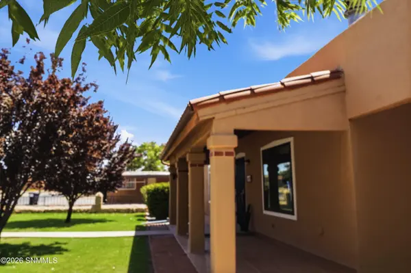 2425 Calle De Santiago, Mesilla, NM 88046