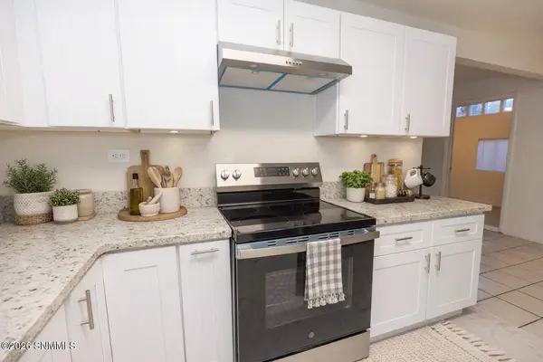 1104 Gardner AVE, Las Cruces, NM 88001