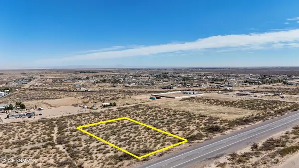 1280 NM-213, Chaparral, NM 88081