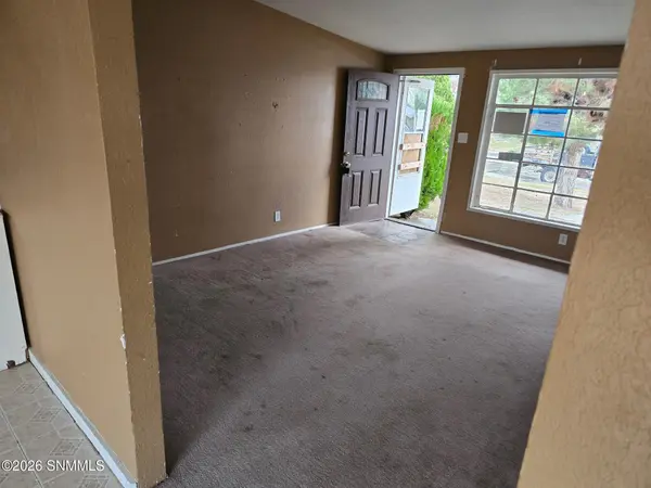2407 Abbott AVE, Alamogordo, NM 88310