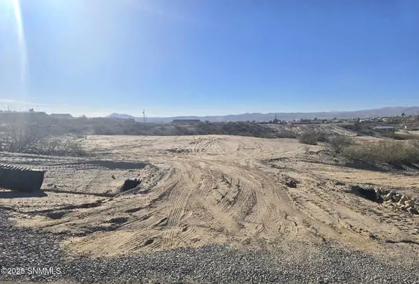 5335 Pistolero PL, Las Cruces, NM 88012