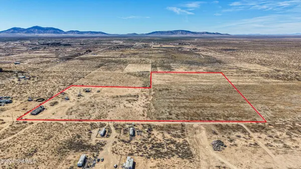 1455 San Carlos ST, Chaparral, NM 88081