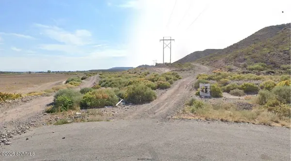 805, 825 Spring Canyon RD, Hatch, NM 87937