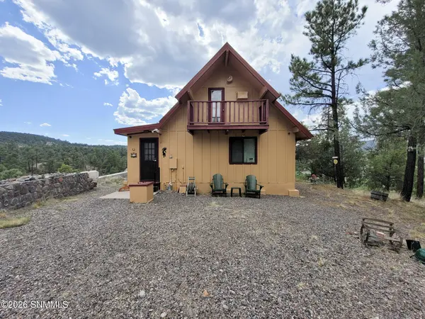 18 Edwards PL, Mimbres, NM 88049