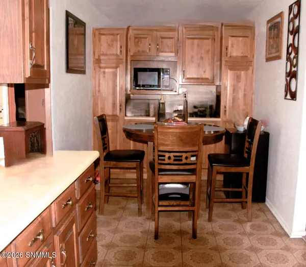 2000 E Idaho AVE, Las Cruces, NM 88001