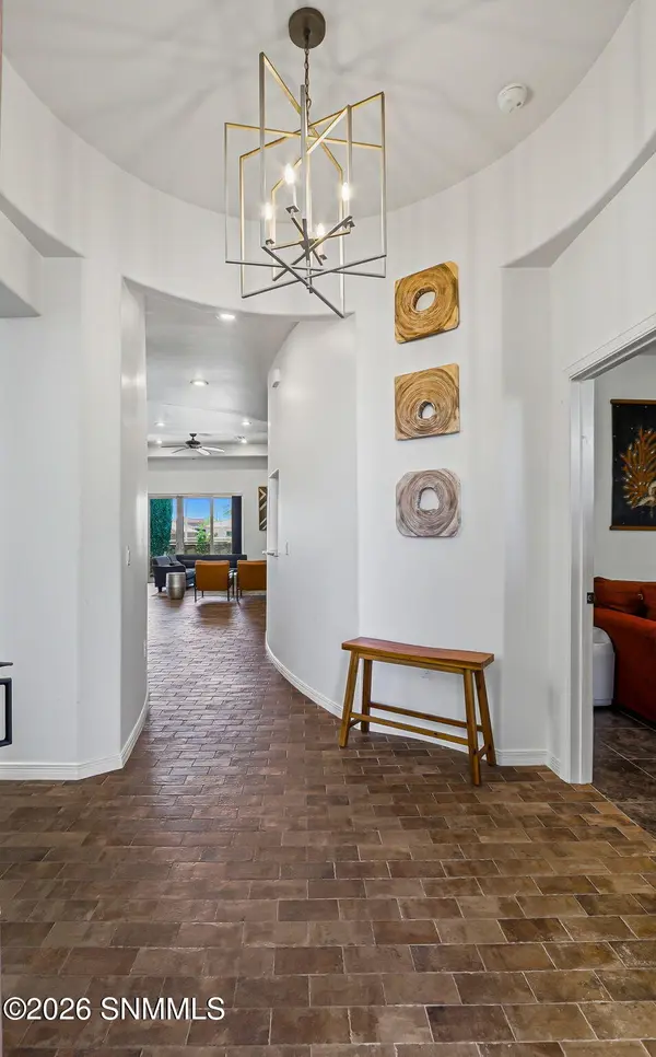 3702 San Clemente AVE, Las Cruces, NM 88012