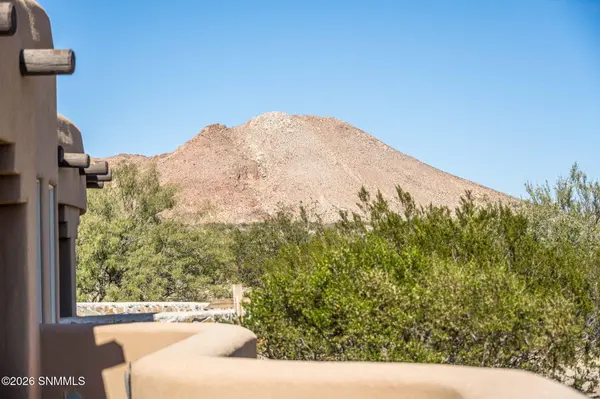 7213 Madera Vieja CT, Las Cruces, NM 88007