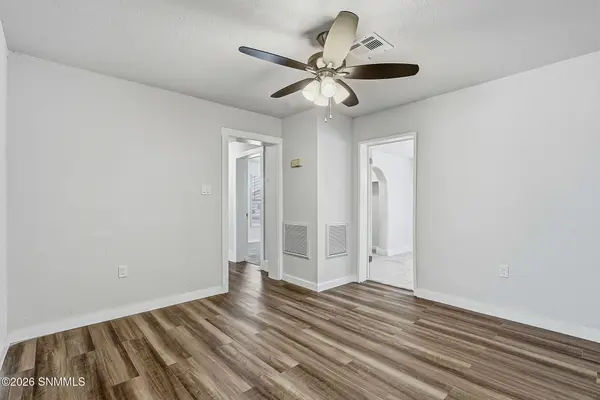 3201 Oak ST, Las Cruces, NM 88005