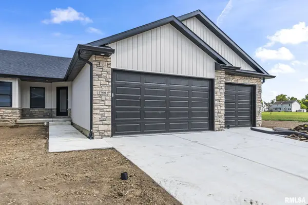 1706 Ambleside DR, Springfield, IL 62711