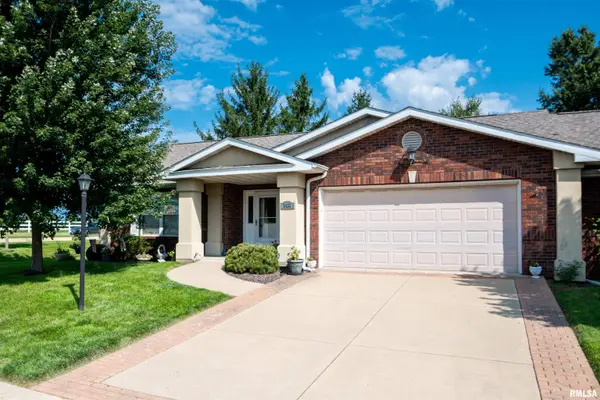 5433 W FLAGSTONE DR, Peoria, IL 61615