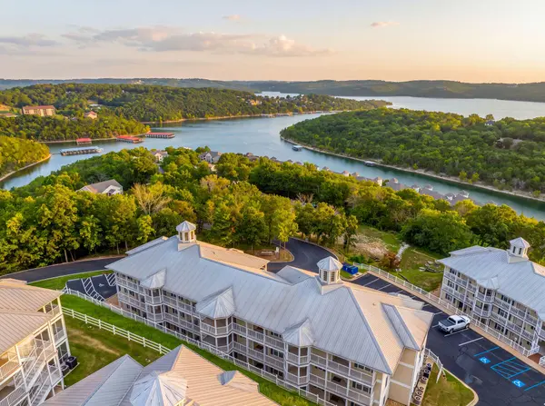 55 Ozark Vista DR #136, Kimberling City, MO 65686