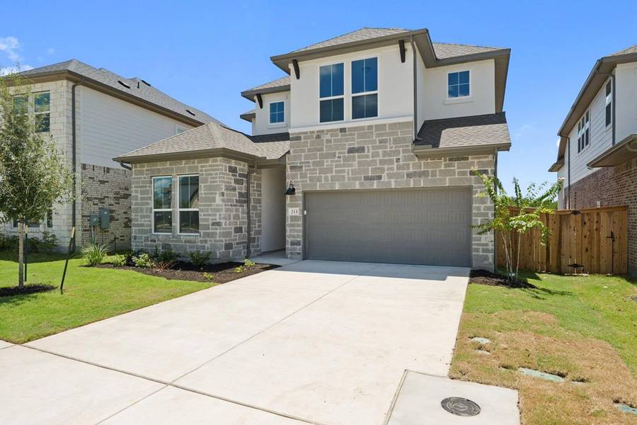 211 Craigends Yew Lane, Dripping Springs, TX 78620