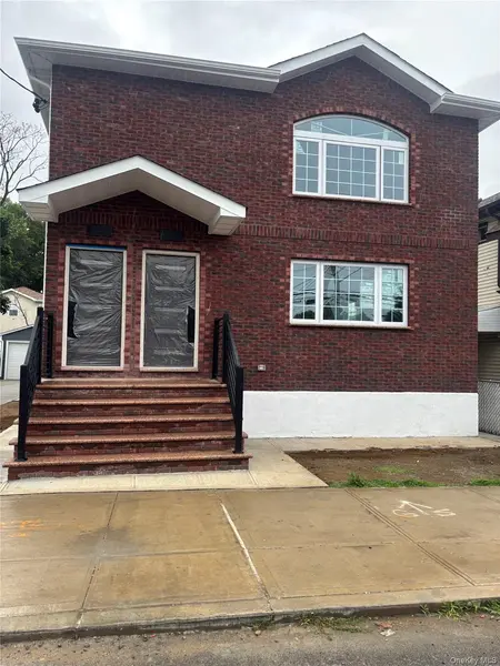 21719 135th AVE, Springfield Gardens, NY 11413