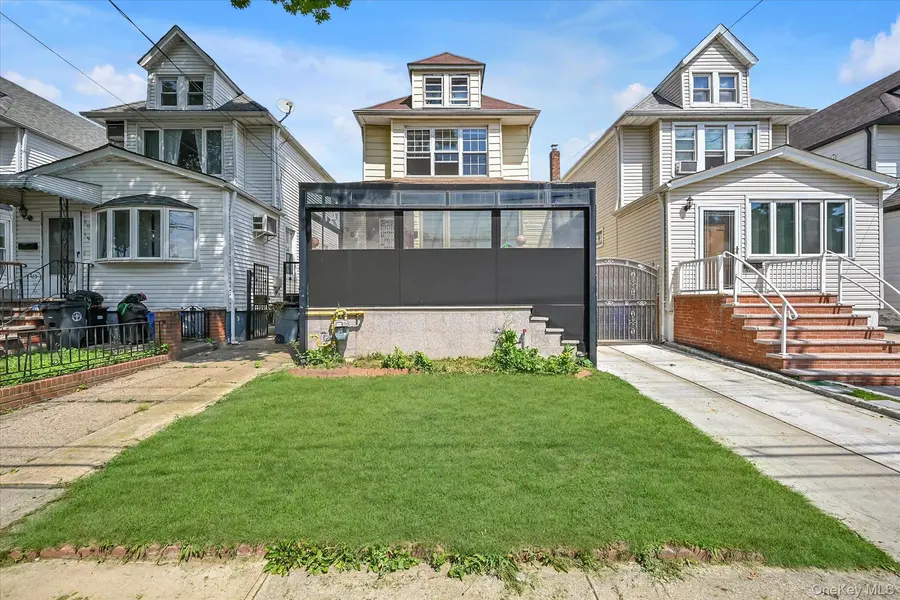 8023 169th ST, Hillcrest (queens), NY 11432