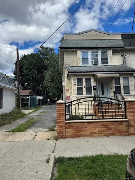 91-53 96th ST, Woodhaven, NY 11421