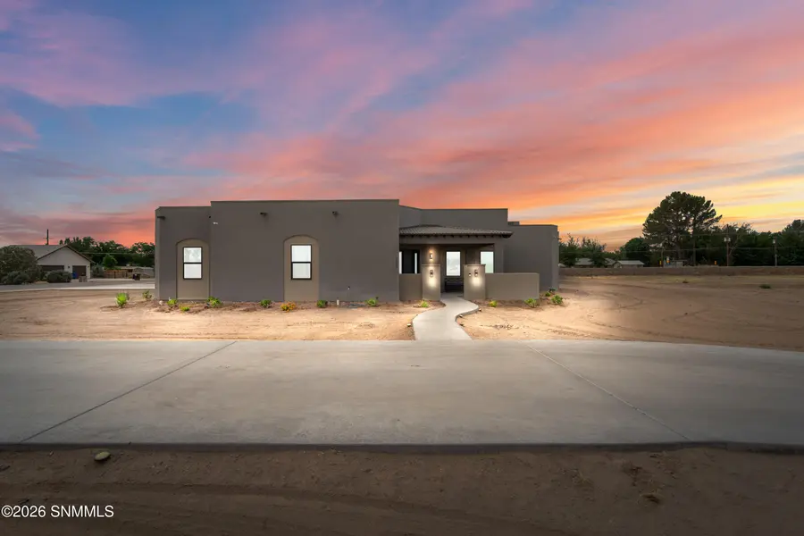 1280 Rosita CT, Las Cruces, NM 88005
