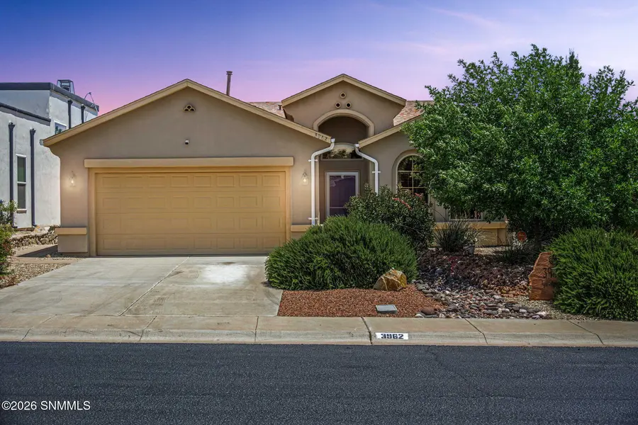 3962 Agua Caliente DR, Las Cruces, NM 88012