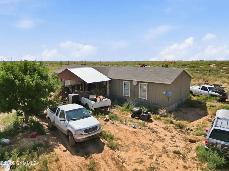 185 Alamotero LN, Alamogordo, NM 88310