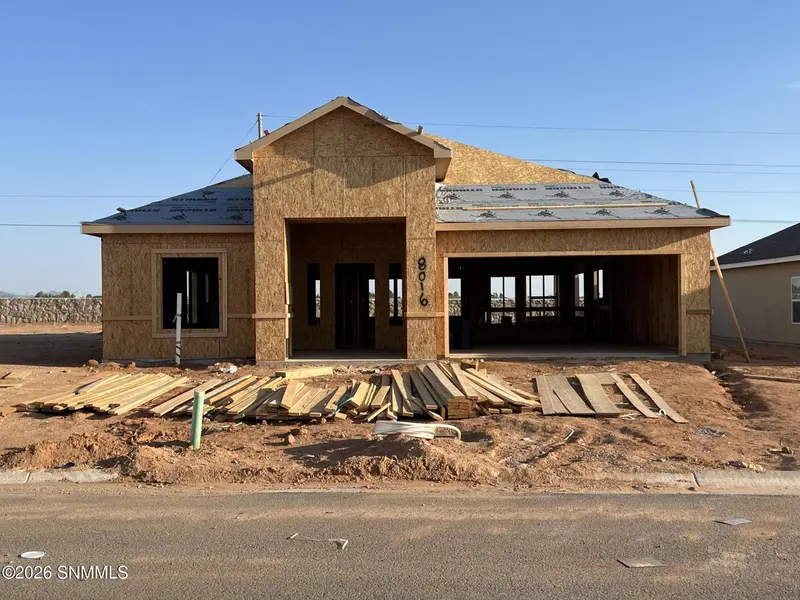 8016 Inca Dove AVE, Las Cruces, NM 88012