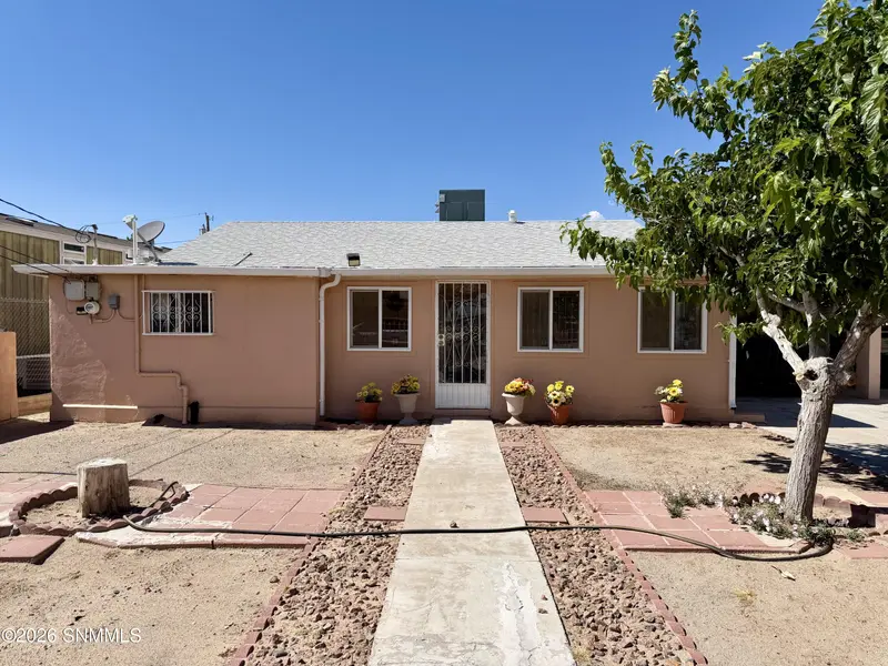 1109 Lincoln ST, Anthony, NM 88021