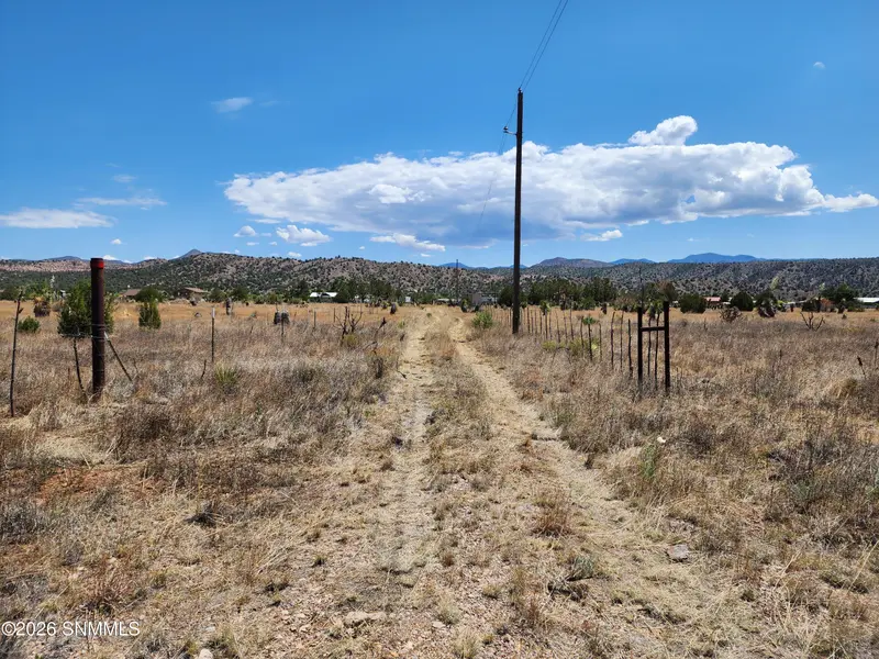 2871 Highway 35, Mimbres, NM 88049
