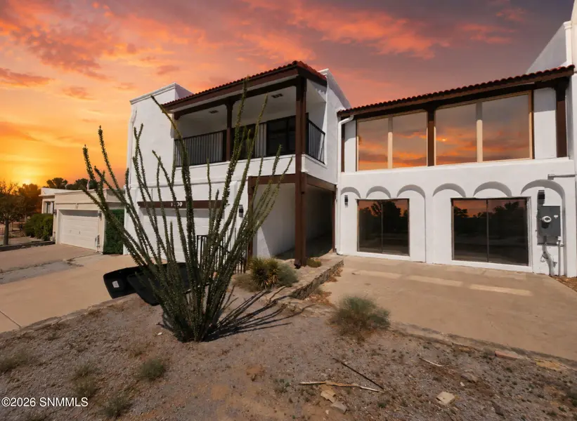 1409 Via Norte, Las Cruces, NM 88007