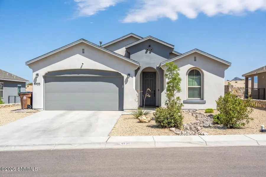 4905 Arabela DR, Las Cruces, NM 88012