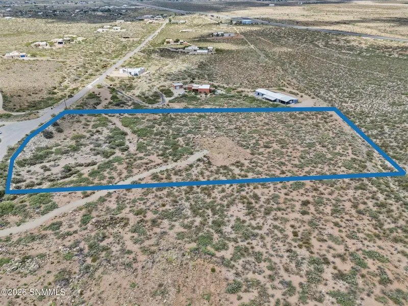 15565 Space Murals LN, Las Cruces, NM 88011