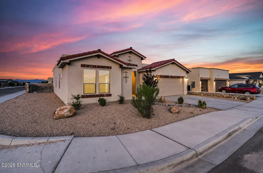 7378 Sentinel AVE, Las Cruces, NM 88012