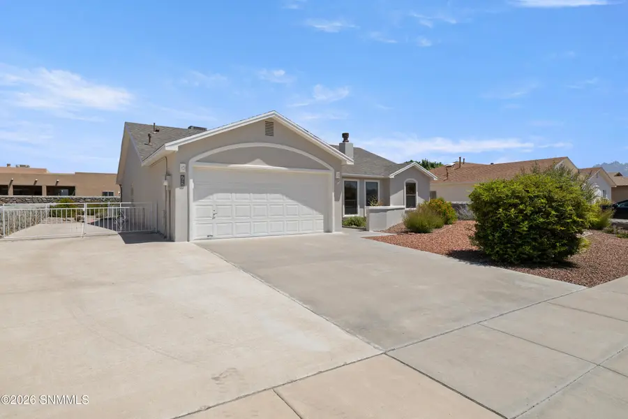 782 Stone Canyon DR, Las Cruces, NM 88011