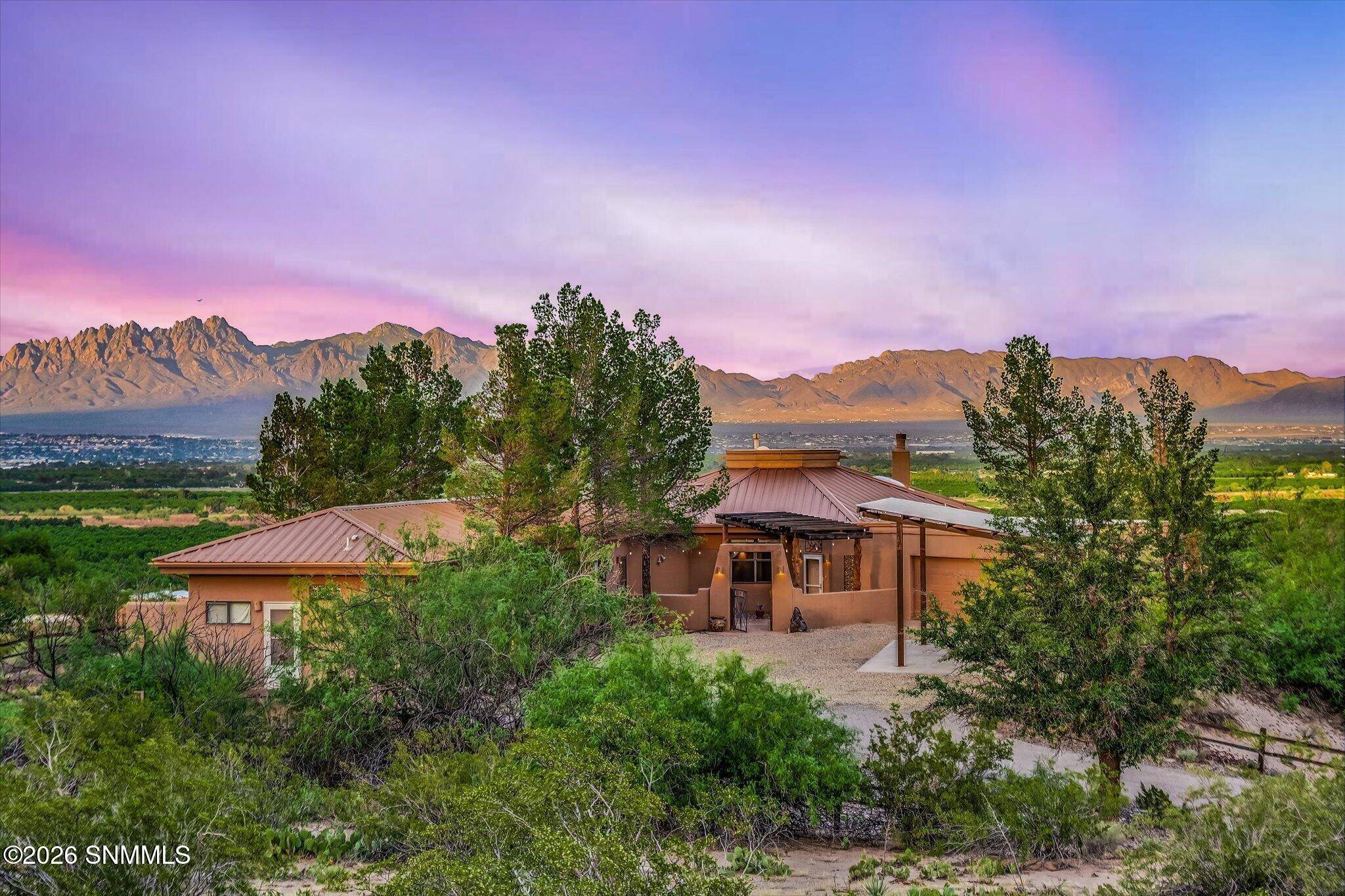 6290 Las Vistas DR, Las Cruces, NM 88005
