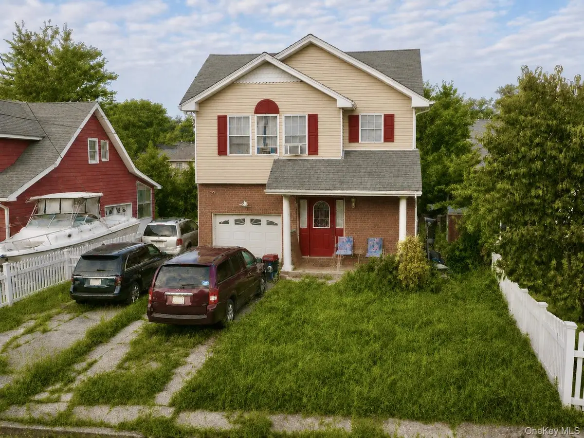 1764 Browning ST, Baldwin, NY 11510