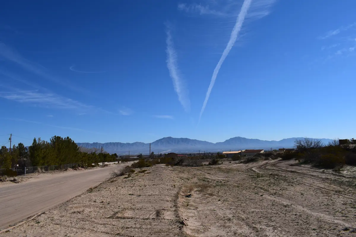 000 Koogle, Anthony, NM 88021