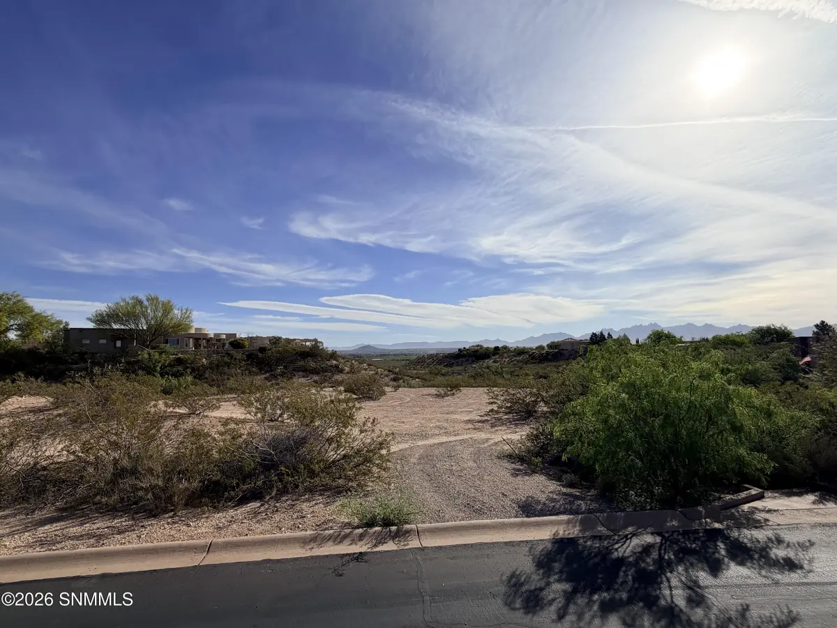 6708 Desert Blossom RD #A, Las Cruces, NM 88007