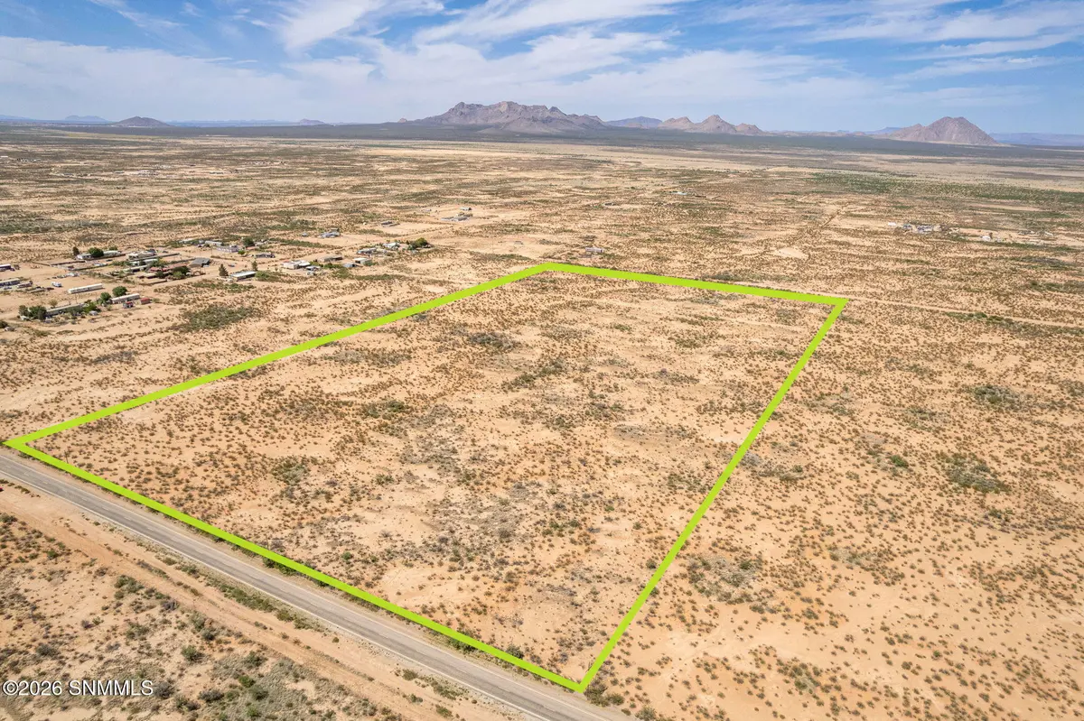 13713 Holman RD, Las Cruces, NM 88012