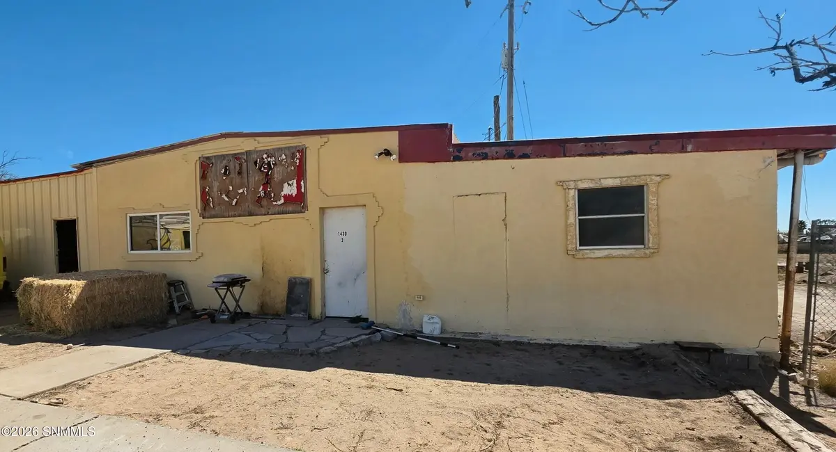 1430 E 1430 E Thorpe Rd #4, Las Cruces, NM 88012