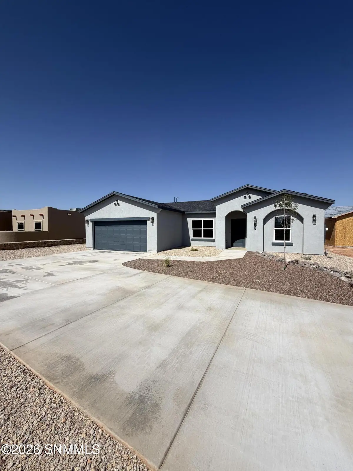 6545 Thrush Pl ST, Las Cruces, NM 88012